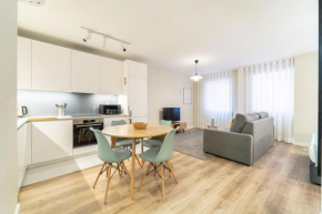 On The Square Studio - City Center by House and People